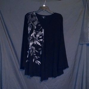 Beautiful Black Flowy Long Sleeve Top Blouse